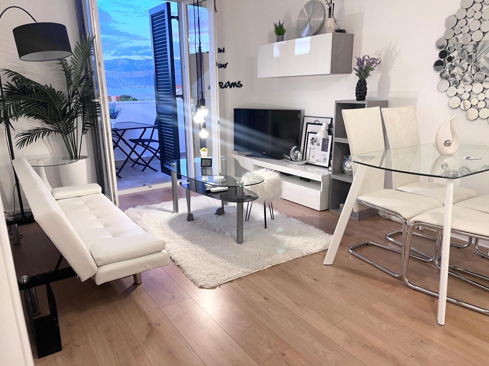 Apartment New Chic Supetar Exterior photo