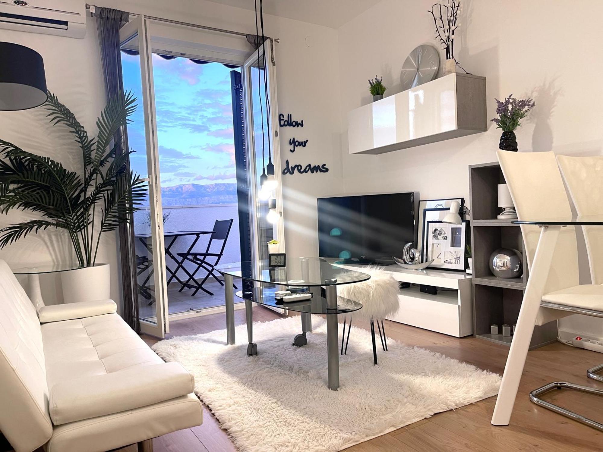 Apartment New Chic Supetar Exterior photo